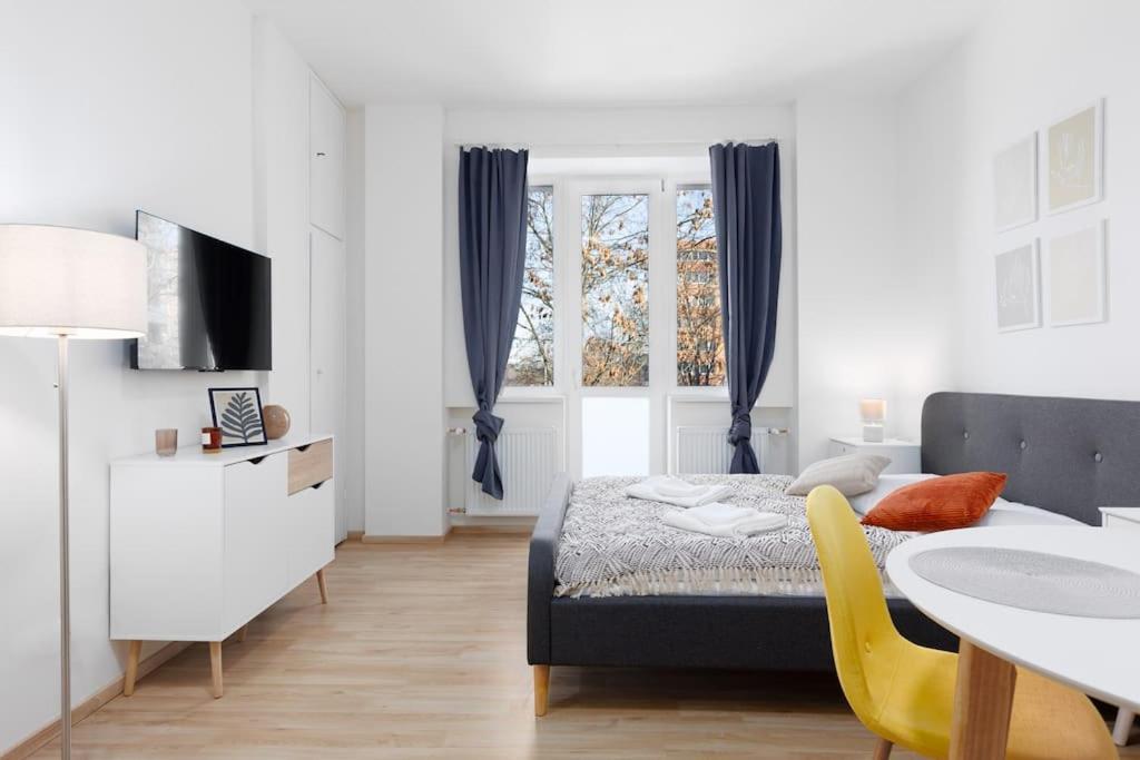 Apartamento Quiet With Kitchen Near The Metro Praga